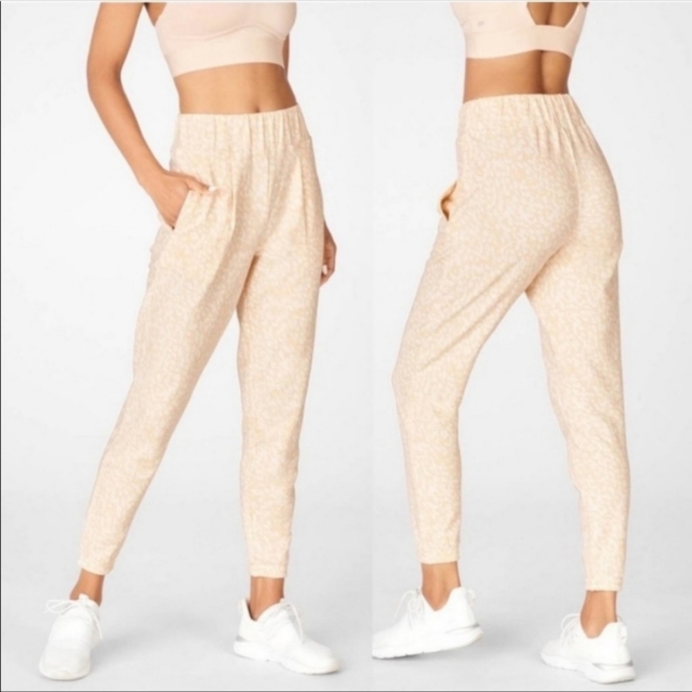 Fabletics Jogger  Size Small